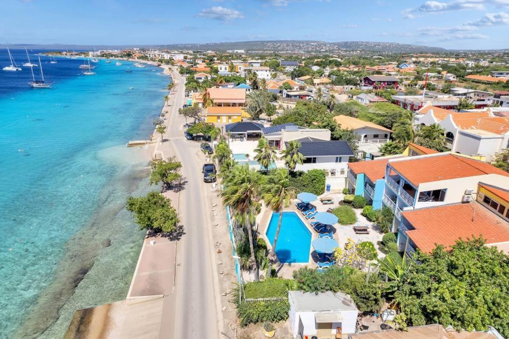 Bonaire Oceanfront Apartments Playa Exterior foto
