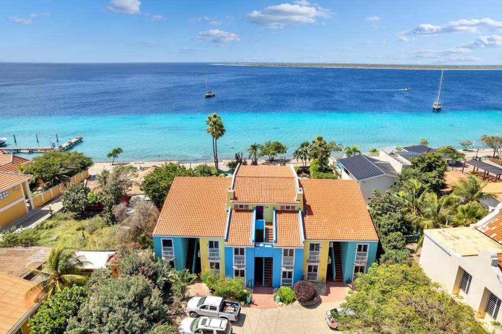 Bonaire Oceanfront Apartments Playa Exterior foto